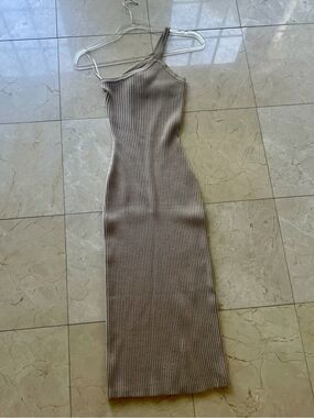 Ribbed One-Shoulder Sweater Maxi Dress in Taupe
